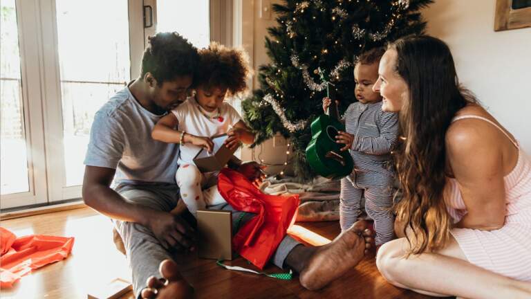 Get Holiday Gift Assistance